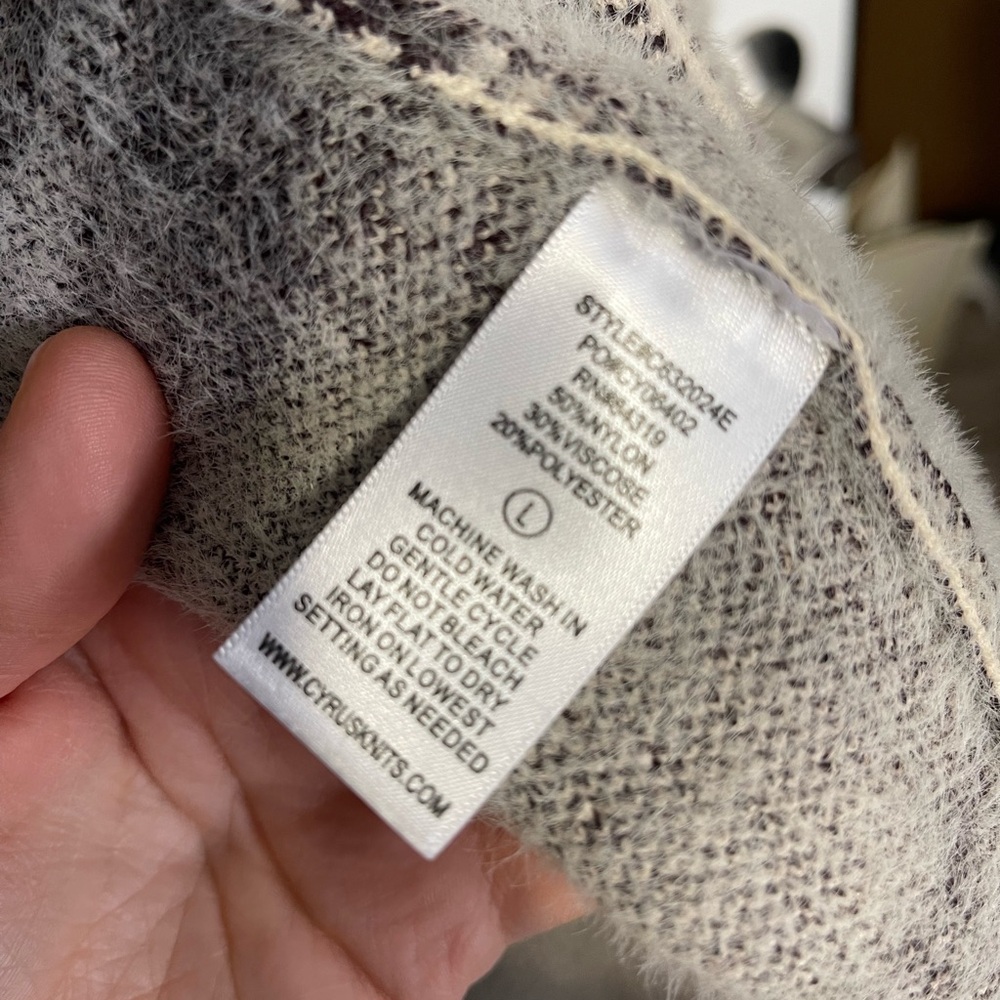 Cute Cyrus statement jacket - Picture 5 of 10